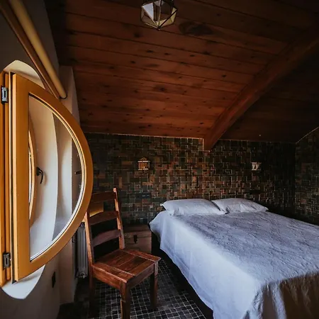 Mi Tesoro Lodge *
